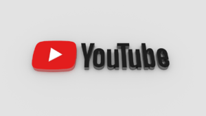Youtuber comparing gaming laptops in side-by-side video
