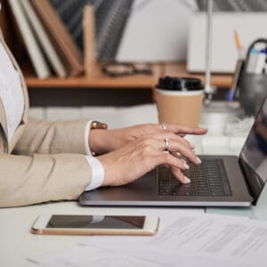 Laptops & Tablets